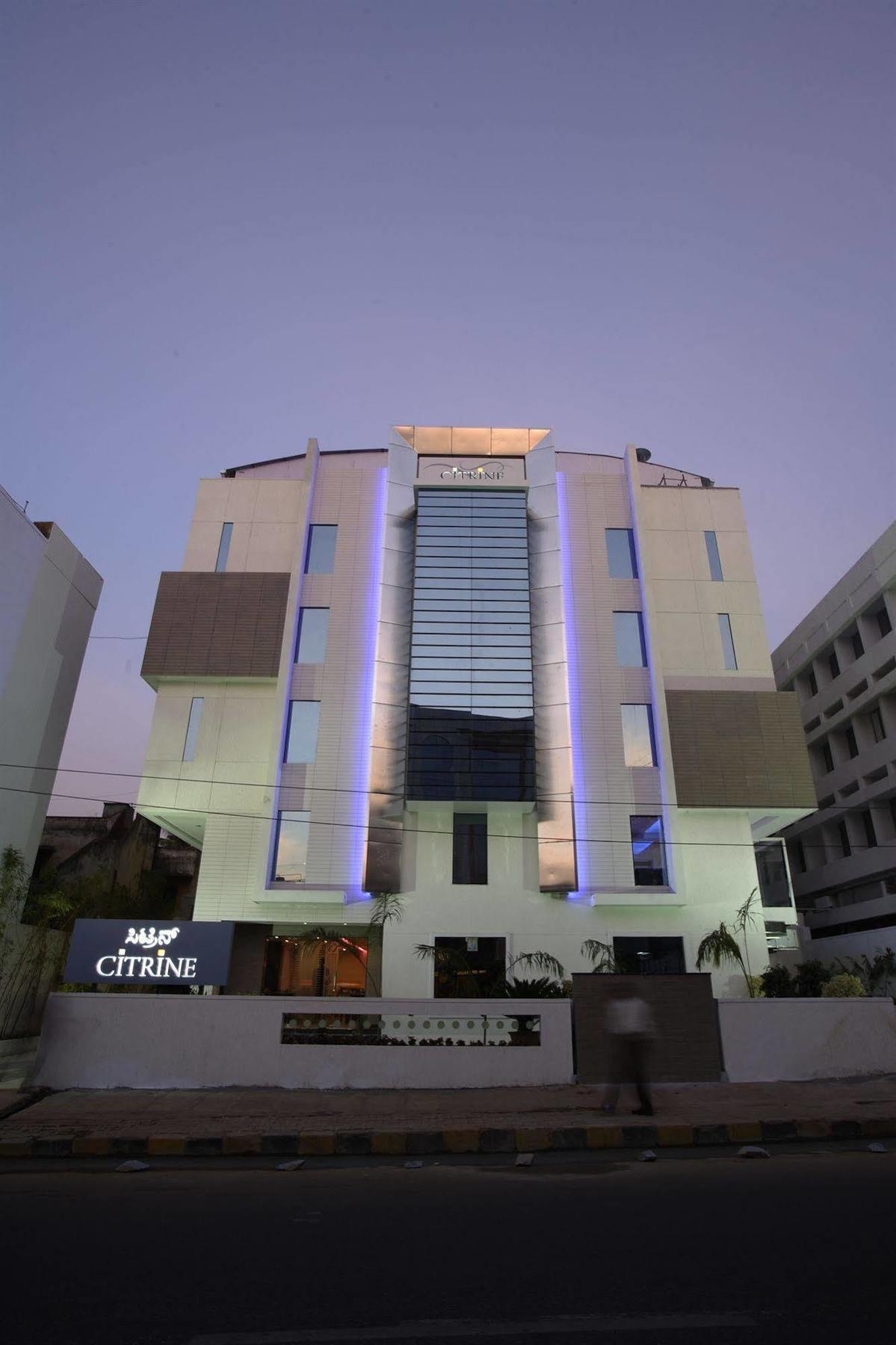 Hotel Citrine Bangalore Esterno foto